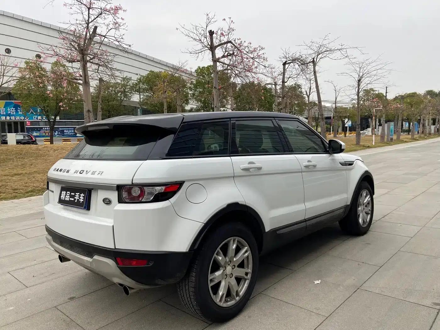 2014 Range Rover Evoque Imported 2.0T 5-Door Premium Edition — миниатюра 6