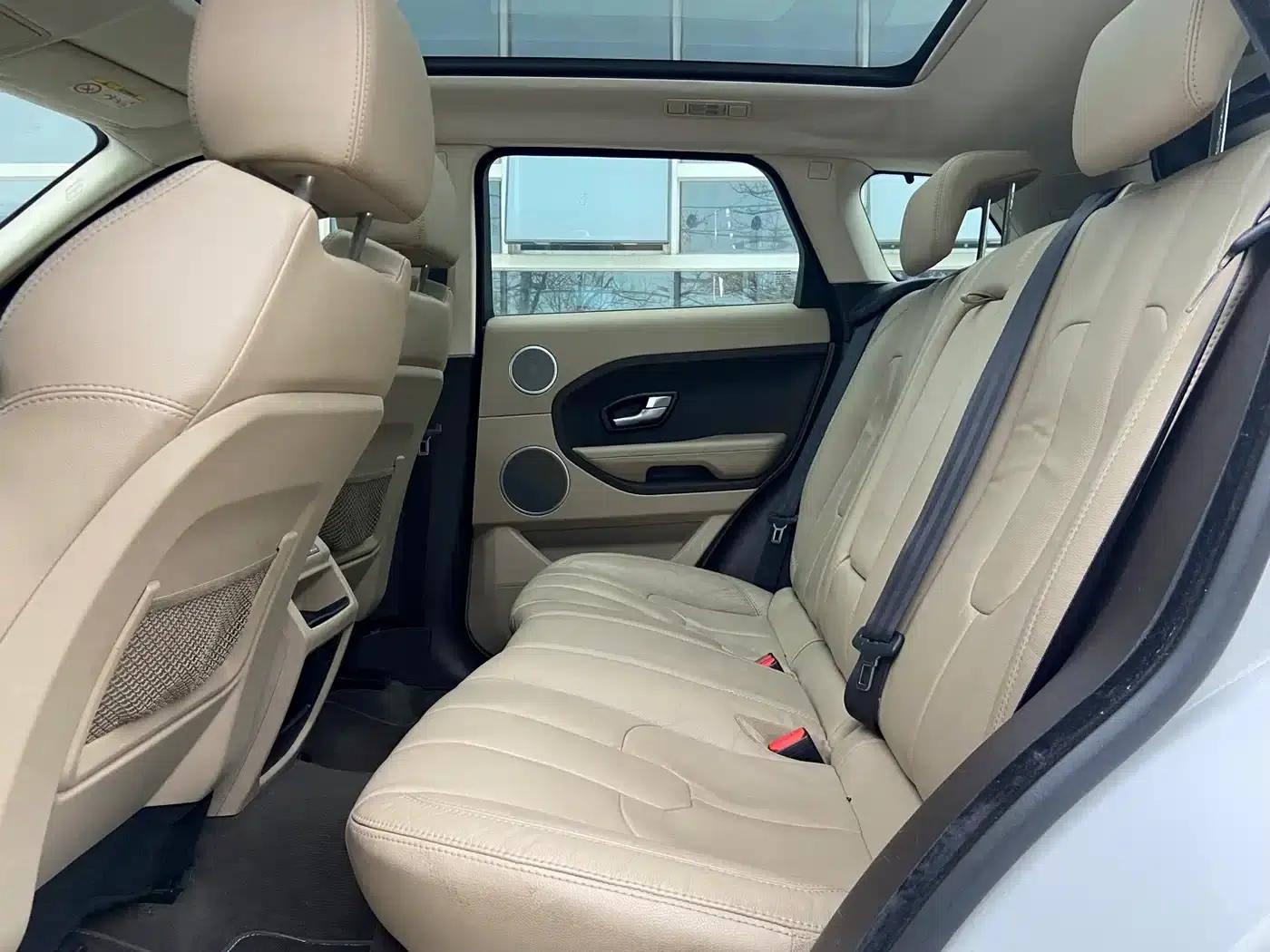 2014 Range Rover Evoque Imported 2.0T 5-Door Premium Edition — миниатюра 9