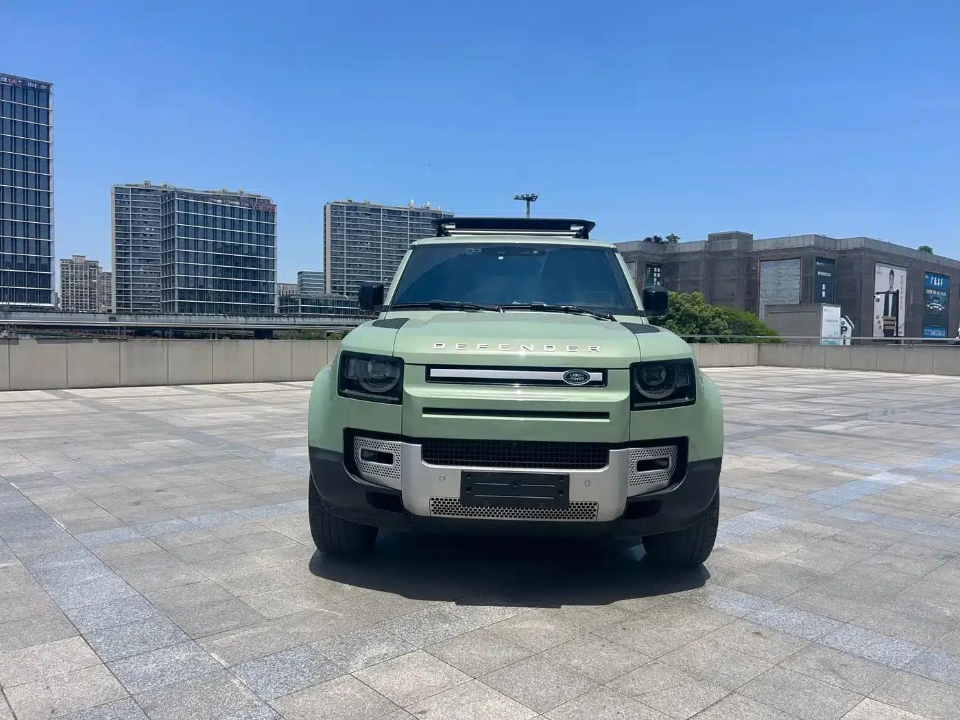 2023 Land Rover Defender 110 3.0T P400 75th Anniversary Edition — миниатюра 2