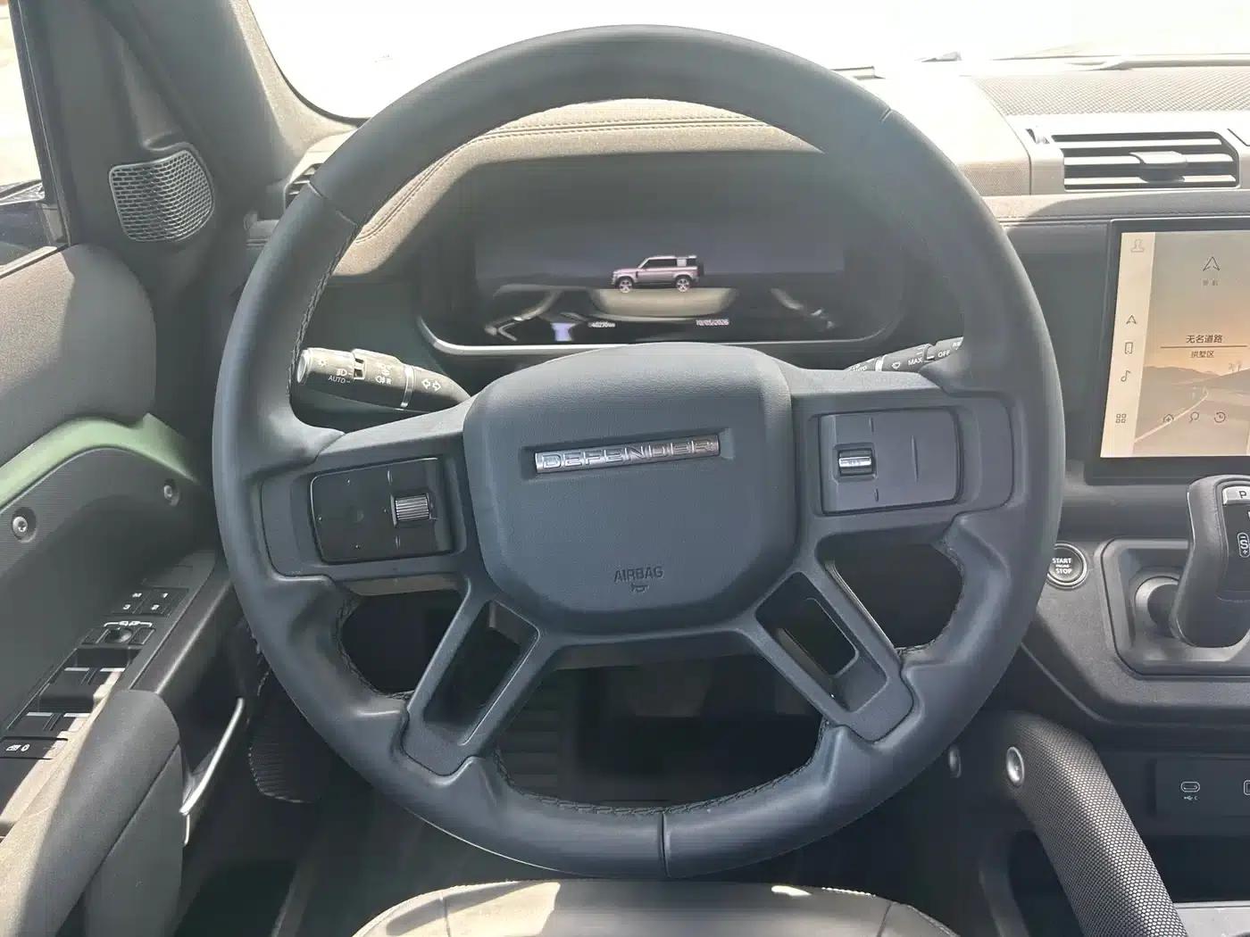 2023 Land Rover Defender 110 3.0T P400 75th Anniversary Edition — миниатюра 12