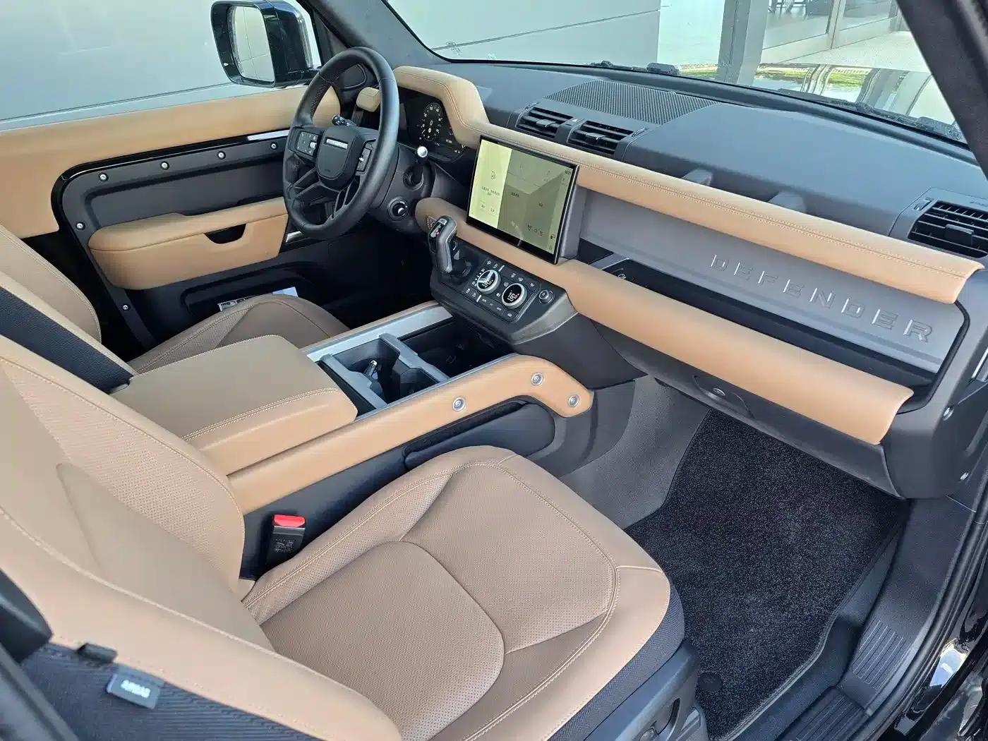 2025 Land Rover Defender 90 3.0T P400 X-Dynamic HSE — миниатюра 14