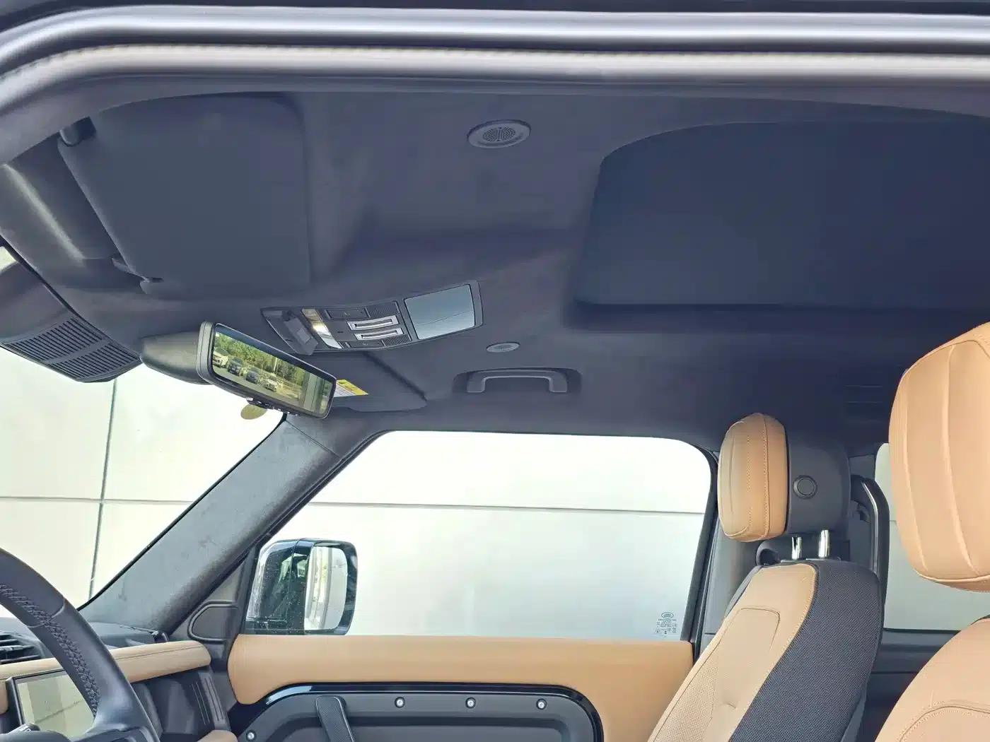 2025 Land Rover Defender 90 3.0T P400 X-Dynamic HSE — миниатюра 9
