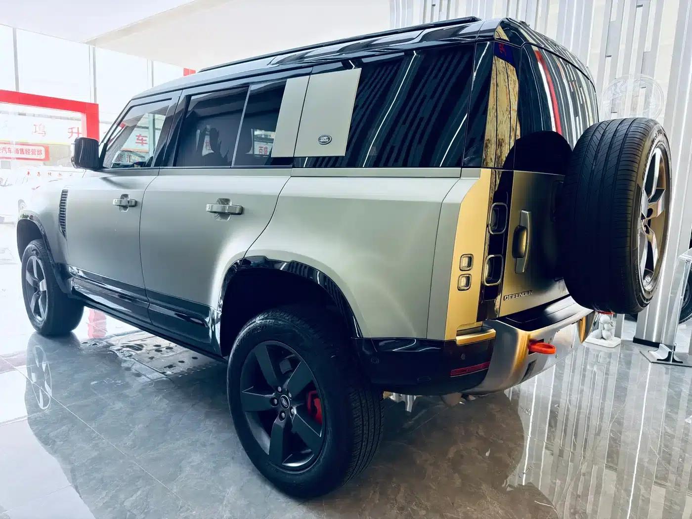 2023 Land Rover Defender Facelift 110 3.0T P400 X — миниатюра 19