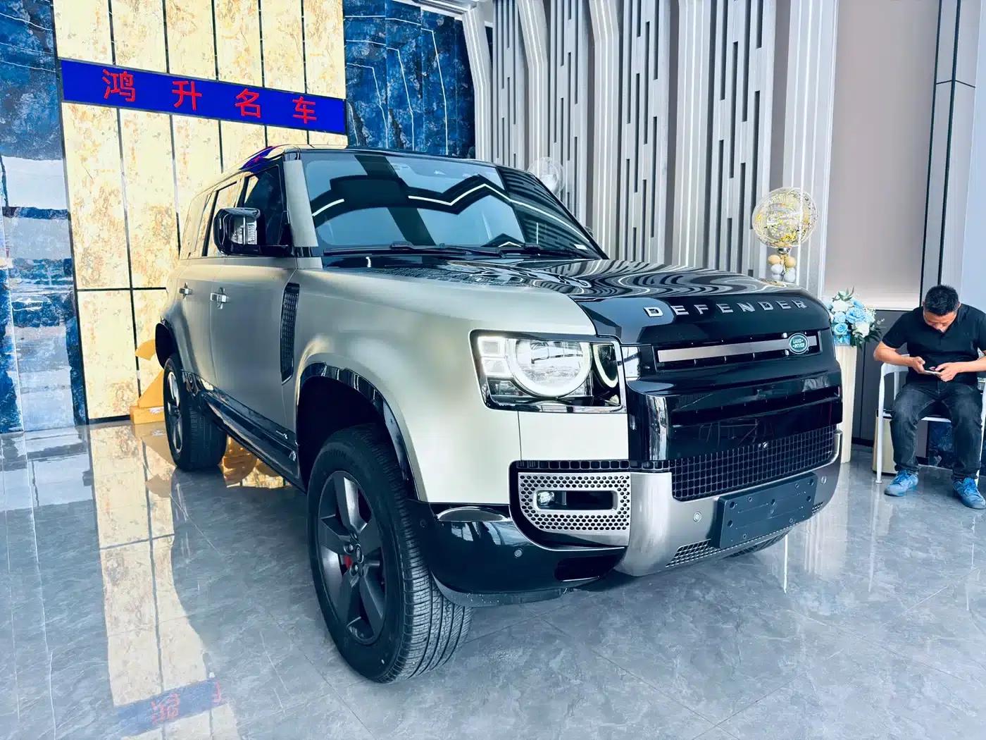2023 Land Rover Defender Facelift 110 3.0T P400 X — миниатюра 3