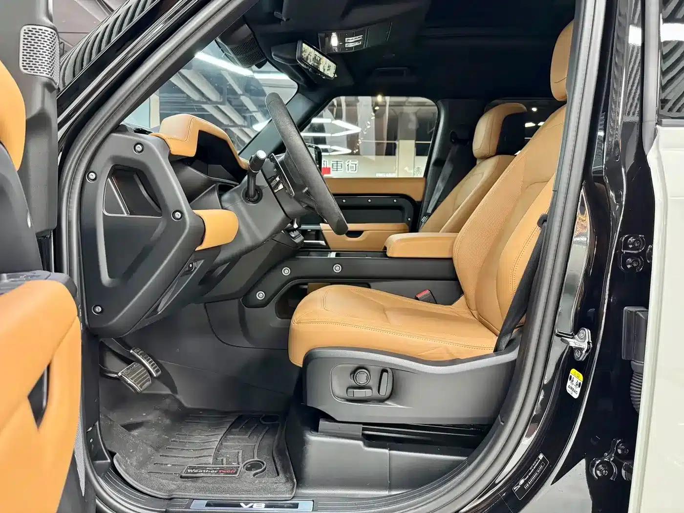 2025 Land Rover Defender 110 5.0T V8 — миниатюра 7
