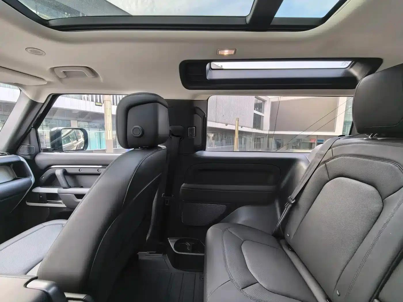 2023 Land Rover Defender Facelift 90 3.0T P400 XS — миниатюра 11