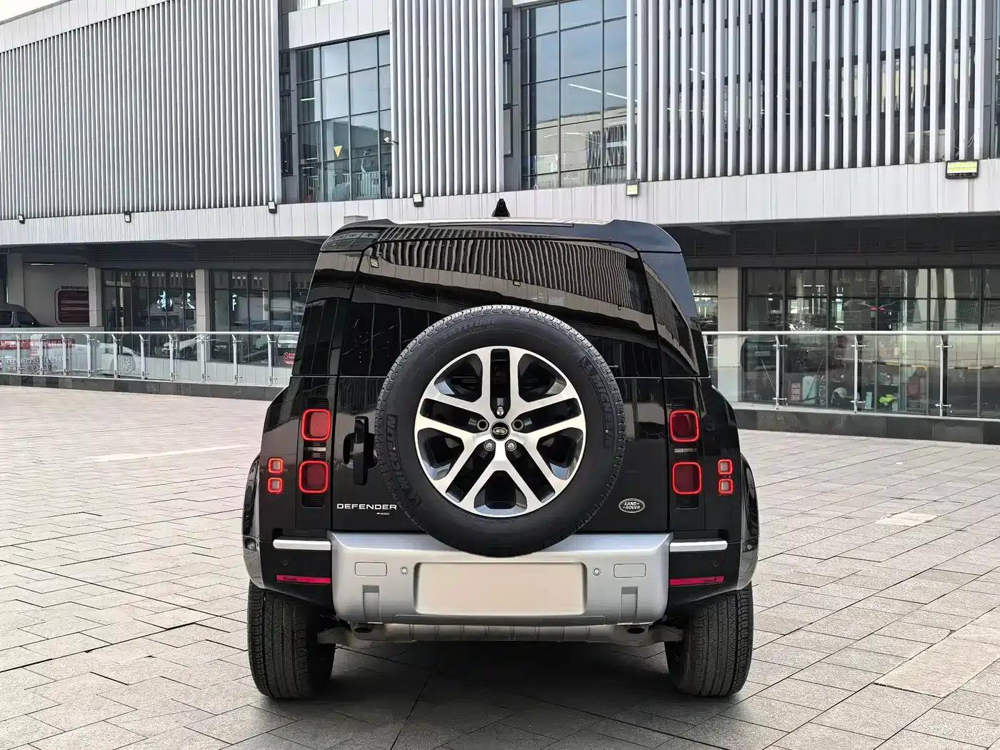 2023 Land Rover Defender Facelift 90 3.0T P400 XS — миниатюра 16