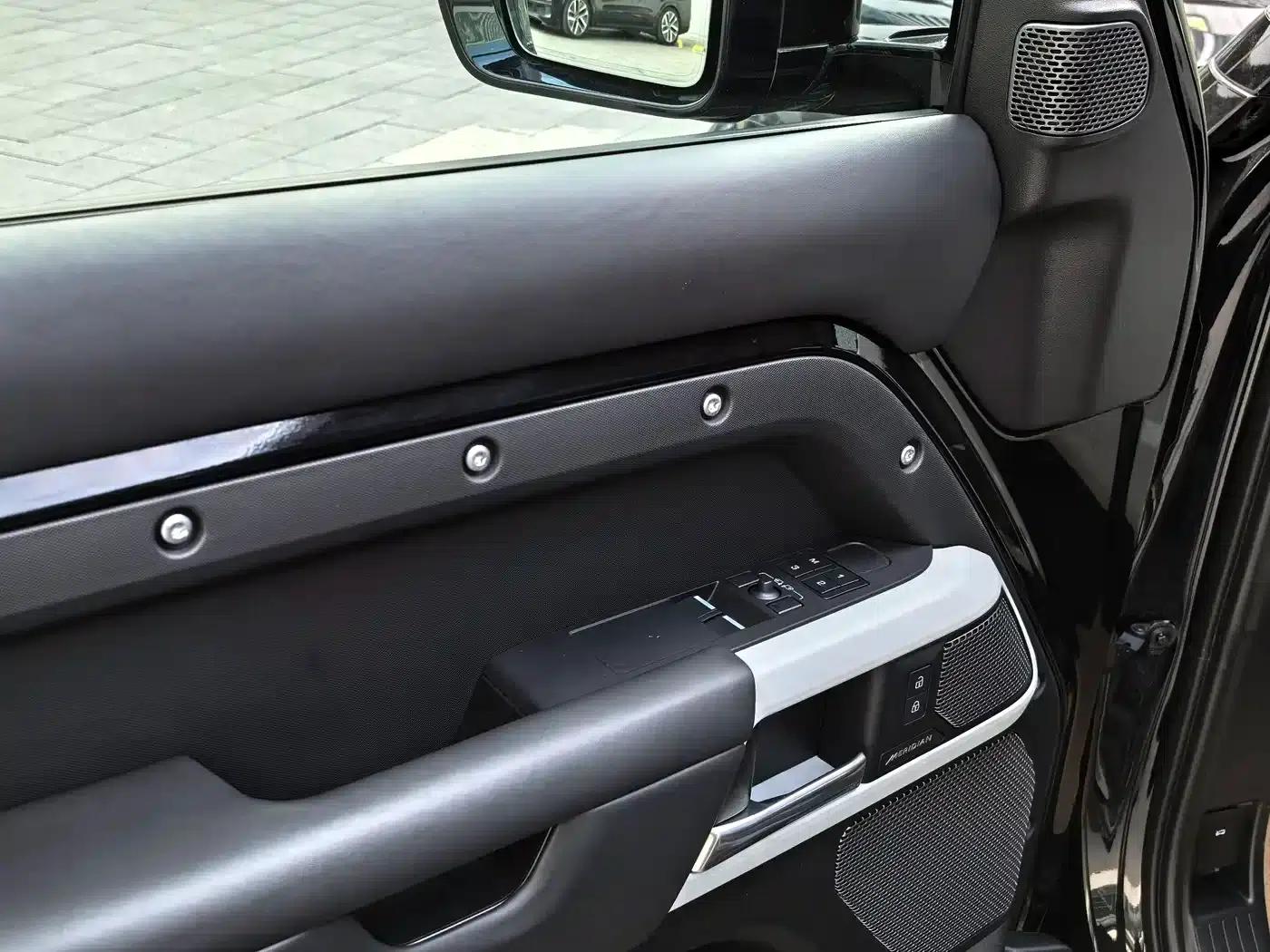 2023 Land Rover Defender Facelift 90 3.0T P400 XS — миниатюра 4