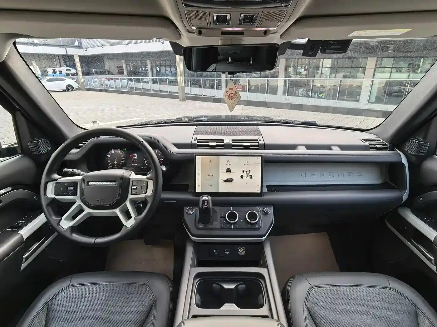 2023 Land Rover Defender Facelift 90 3.0T P400 XS — миниатюра 9