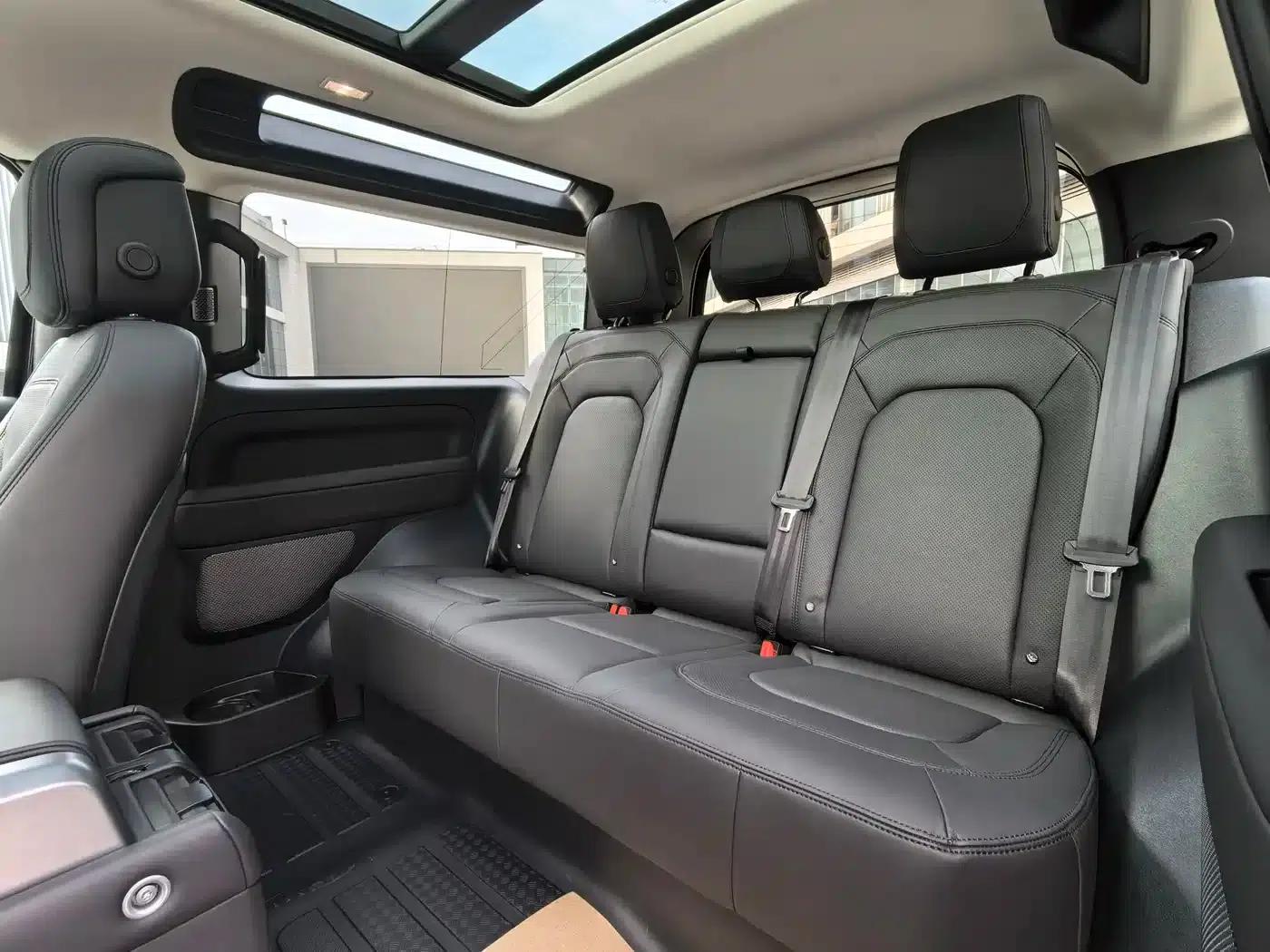 2023 Land Rover Defender Facelift 90 3.0T P400 XS — миниатюра 10