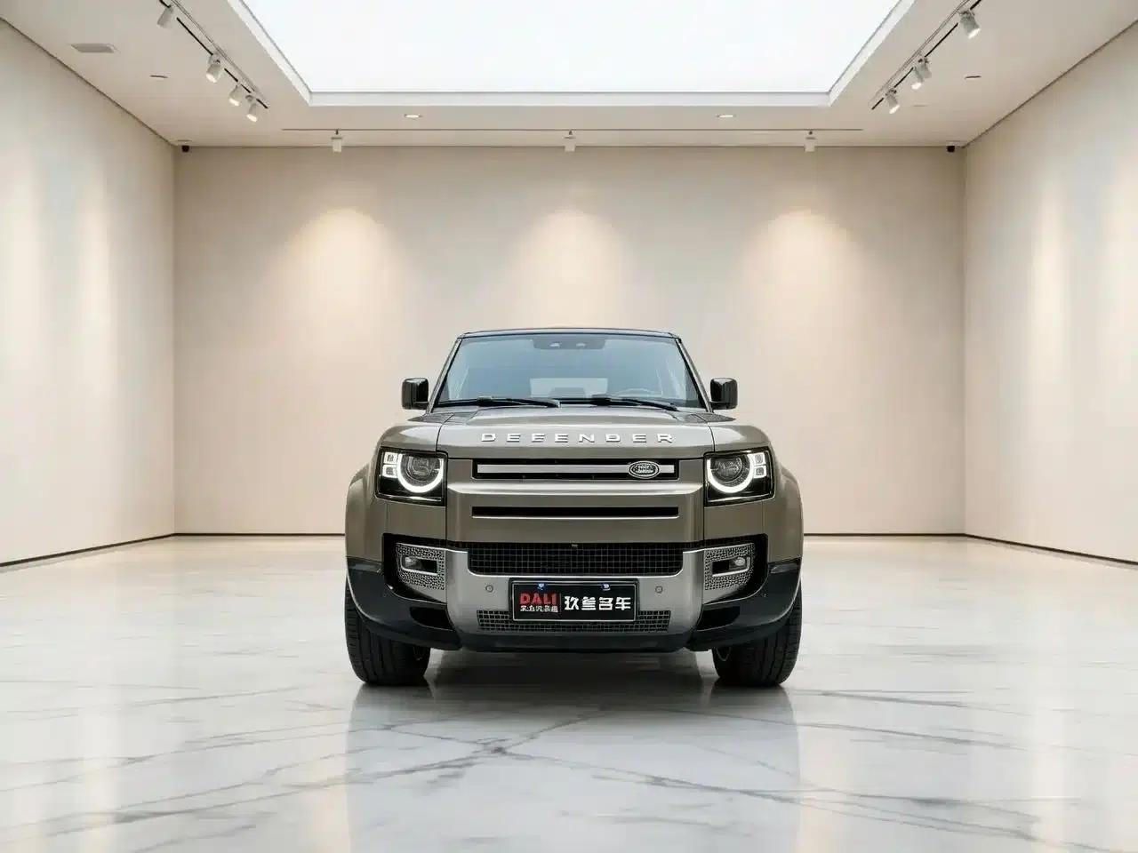2022 Land Rover Defender 110 P400 X — миниатюра 2