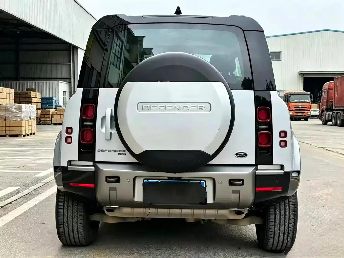 2022 Land Rover Defender 110 P400 X-DYNAMIC HSE — миниатюра 8