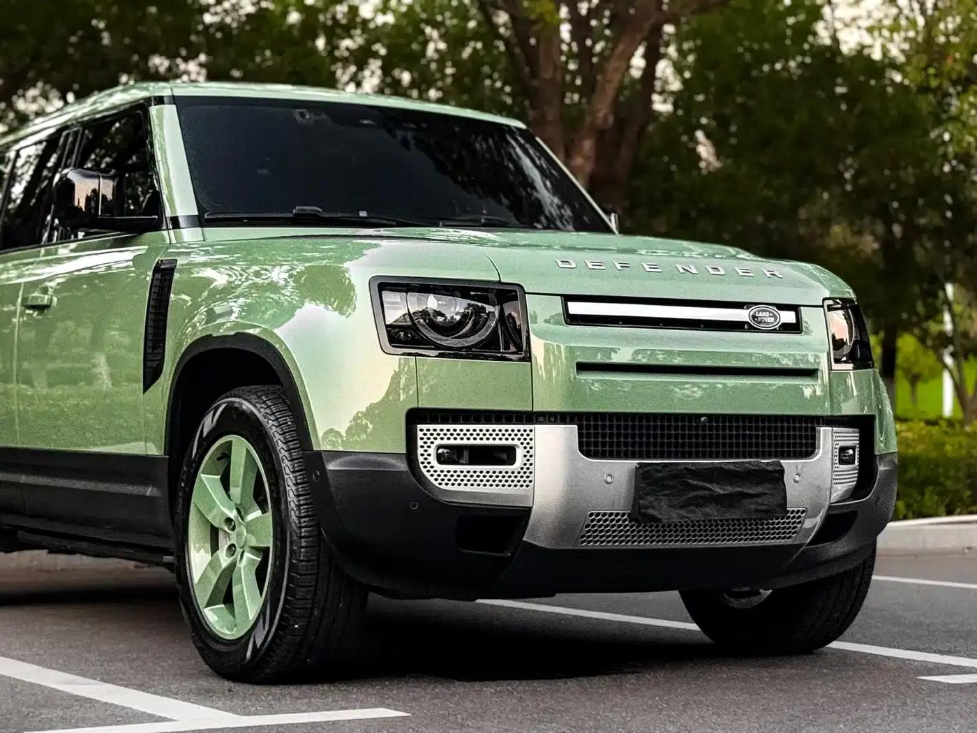 2023 Land Rover Defender 110 3.0T P400 75th Anniversary Edition — миниатюра 5