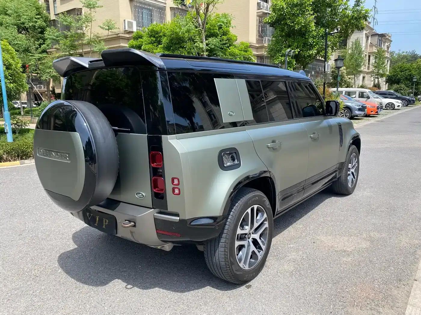 2023 Land Rover Defender 110 3.0T P400 X-DYNAMIC HSE — миниатюра 4