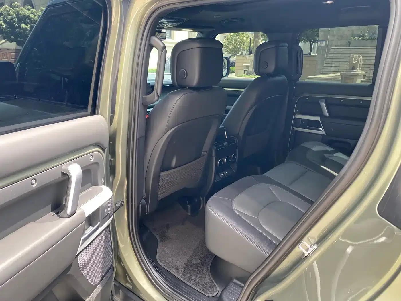 2023 Land Rover Defender 110 3.0T P400 X-DYNAMIC HSE — миниатюра 8