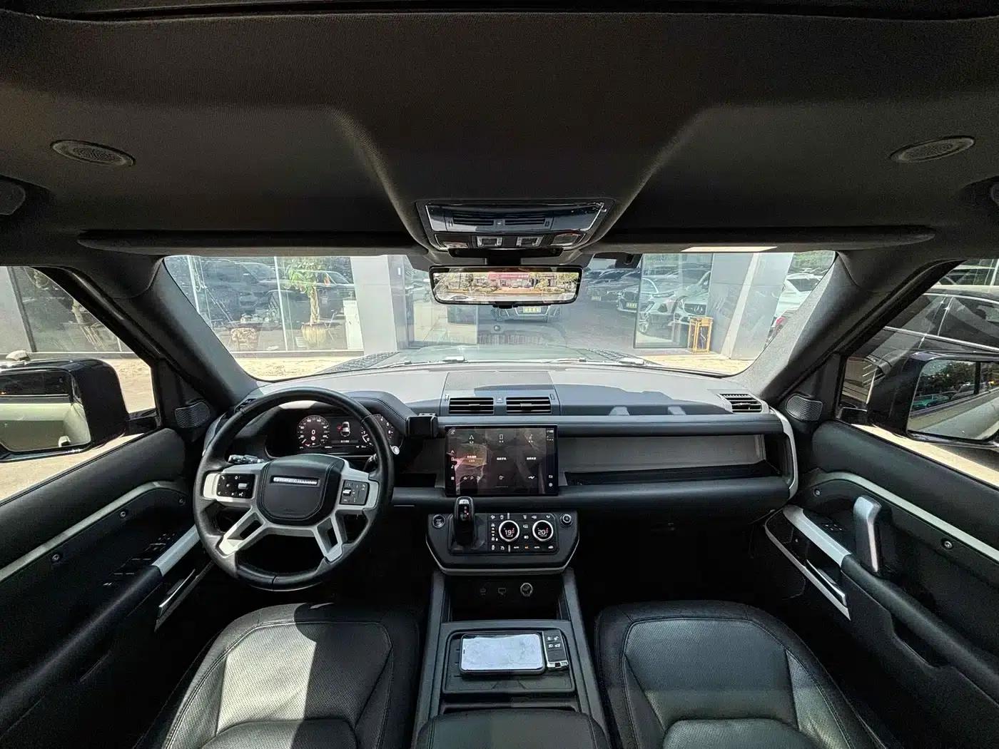 2023 Land Rover Defender 110 3.0T P400 X-DYNAMIC HSE — миниатюра 9
