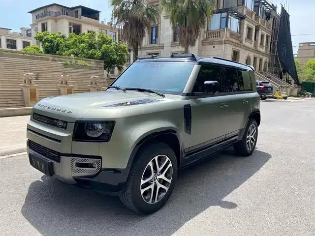 2023 Land Rover Defender 110 3.0T P400 X-DYNAMIC HSE