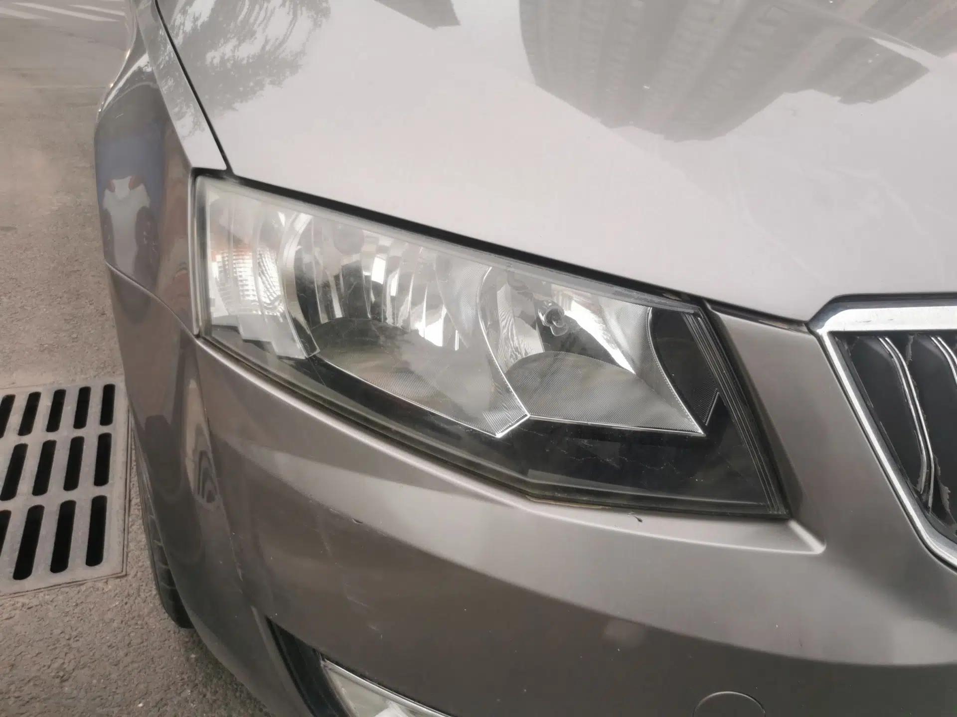 Skoda Octavia 2015 1.6L Automatic Yijie Edition — миниатюра 7