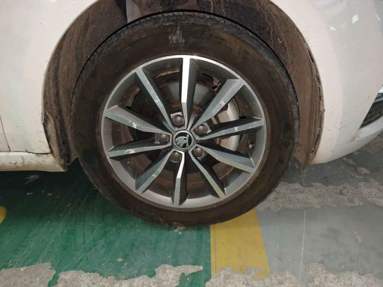 Skoda Octavia 2018 1.6L Automatic Comfort Edition — миниатюра 8