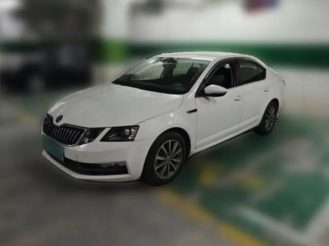 Skoda Octavia 2018 1.6L Automatic Comfort Edition
