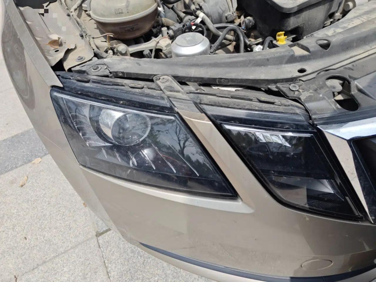 Skoda Octavia 2020 1.5L Automatic SmartDrive Comfort Edition — миниатюра 7