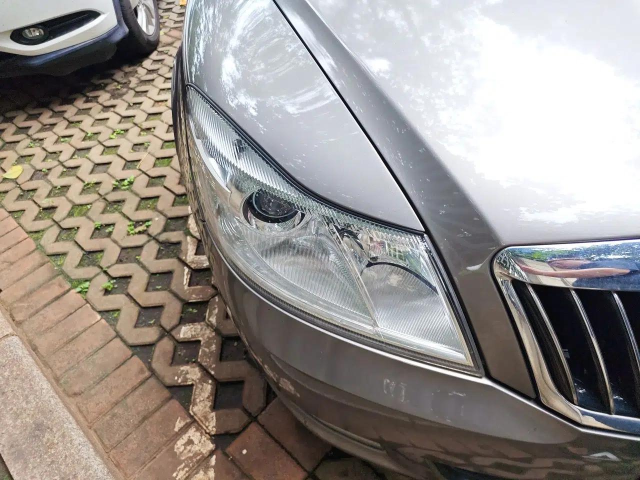 Skoda Octavia 2010 1.6L Automatic Yijun Edition — миниатюра 7