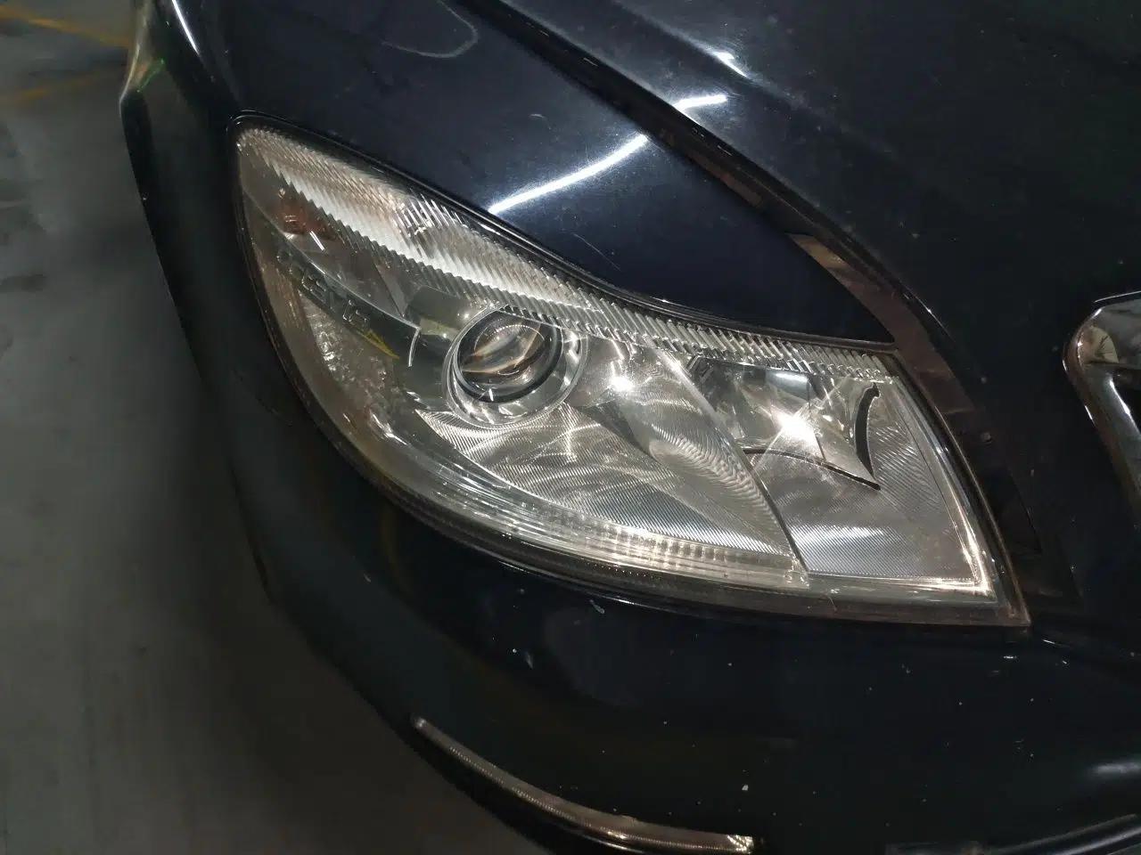 Skoda Octavia 2012 1.6L Manual Yijun Edition — миниатюра 7