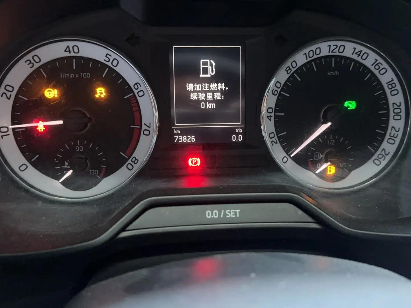 Skoda Octavia 2022 1.5L Automatic Comfort Edition — миниатюра 12