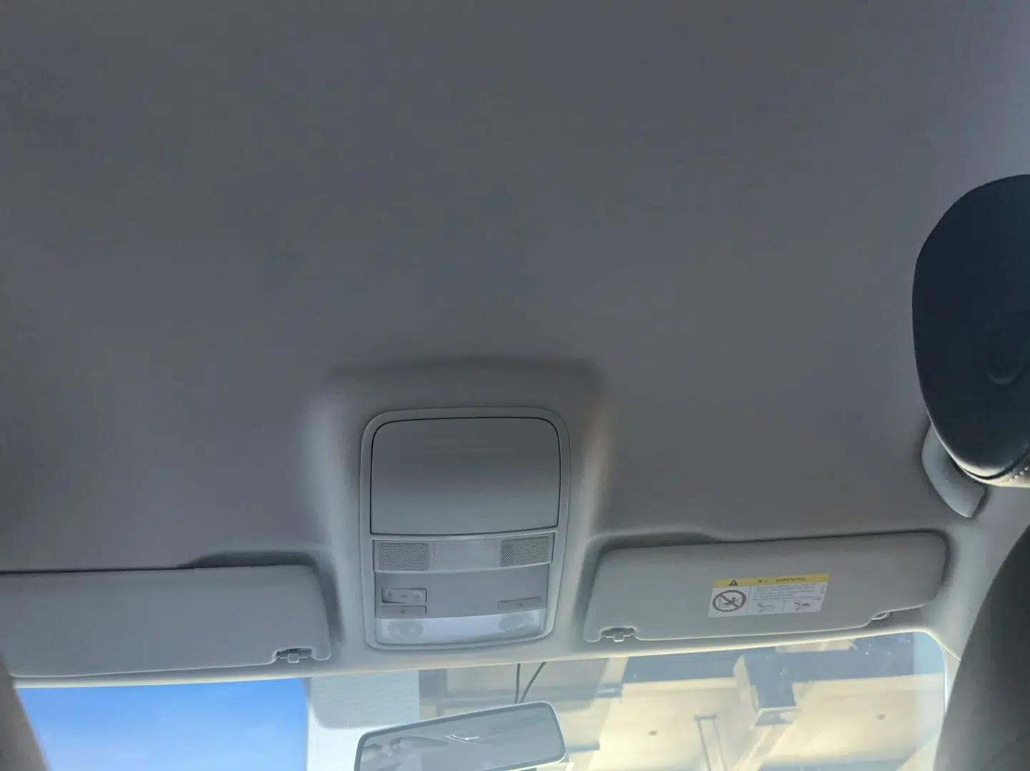 Skoda Octavia 2022 1.5L Automatic Comfort Edition — миниатюра 8