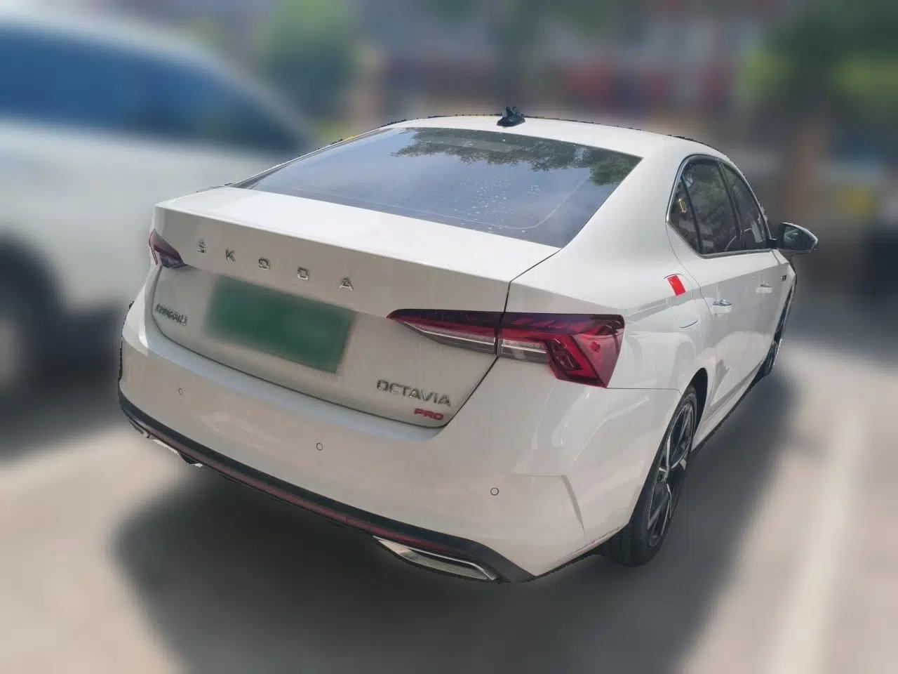 Skoda Octavia 2021 PRO TSI280 DSG Prestige Edition — миниатюра 6