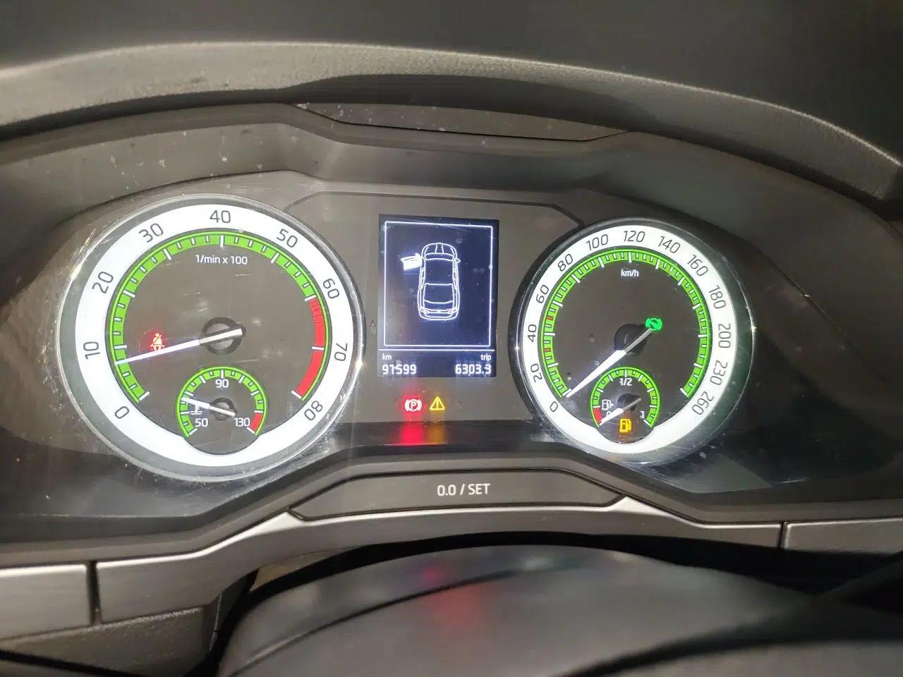 Skoda Superb 2018 TSI280 DSG Comfort Edition China V Standard — миниатюра 12
