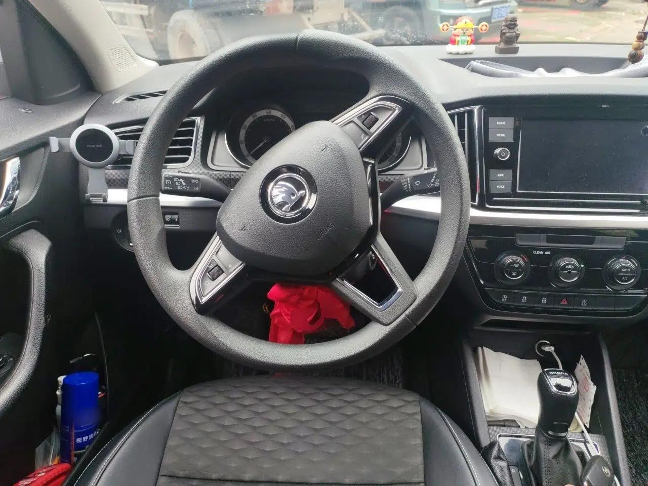 Skoda Kamiq 2018 1.5L Automatic Comfort Edition China VI Standard — миниатюра 11