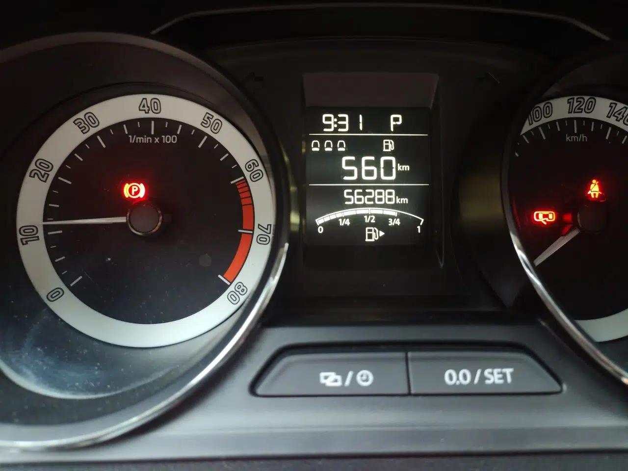 Skoda Kamiq 2018 1.5L Automatic Comfort Edition China VI Standard — миниатюра 13