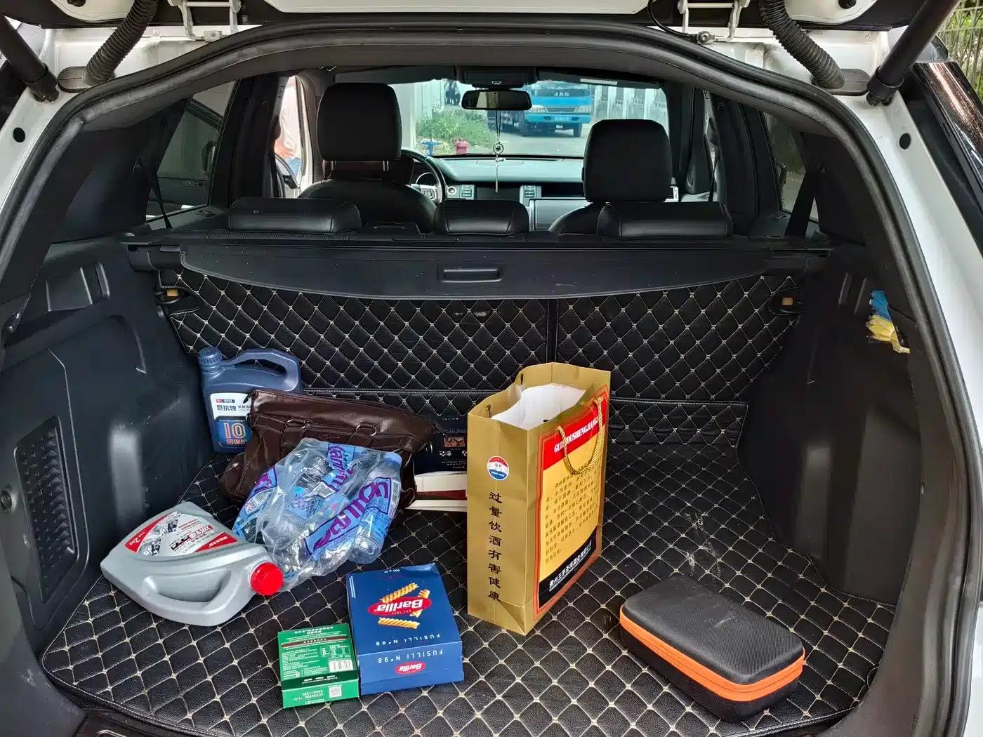 Discovery Sport 2017 2.0T Limited Black Edition — миниатюра 11