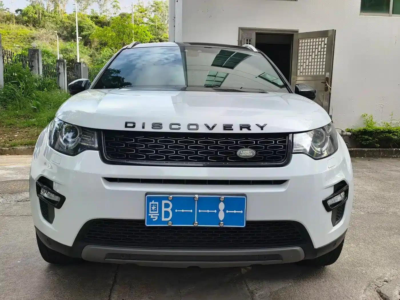 Discovery Sport 2017 2.0T Limited Black Edition — миниатюра 6