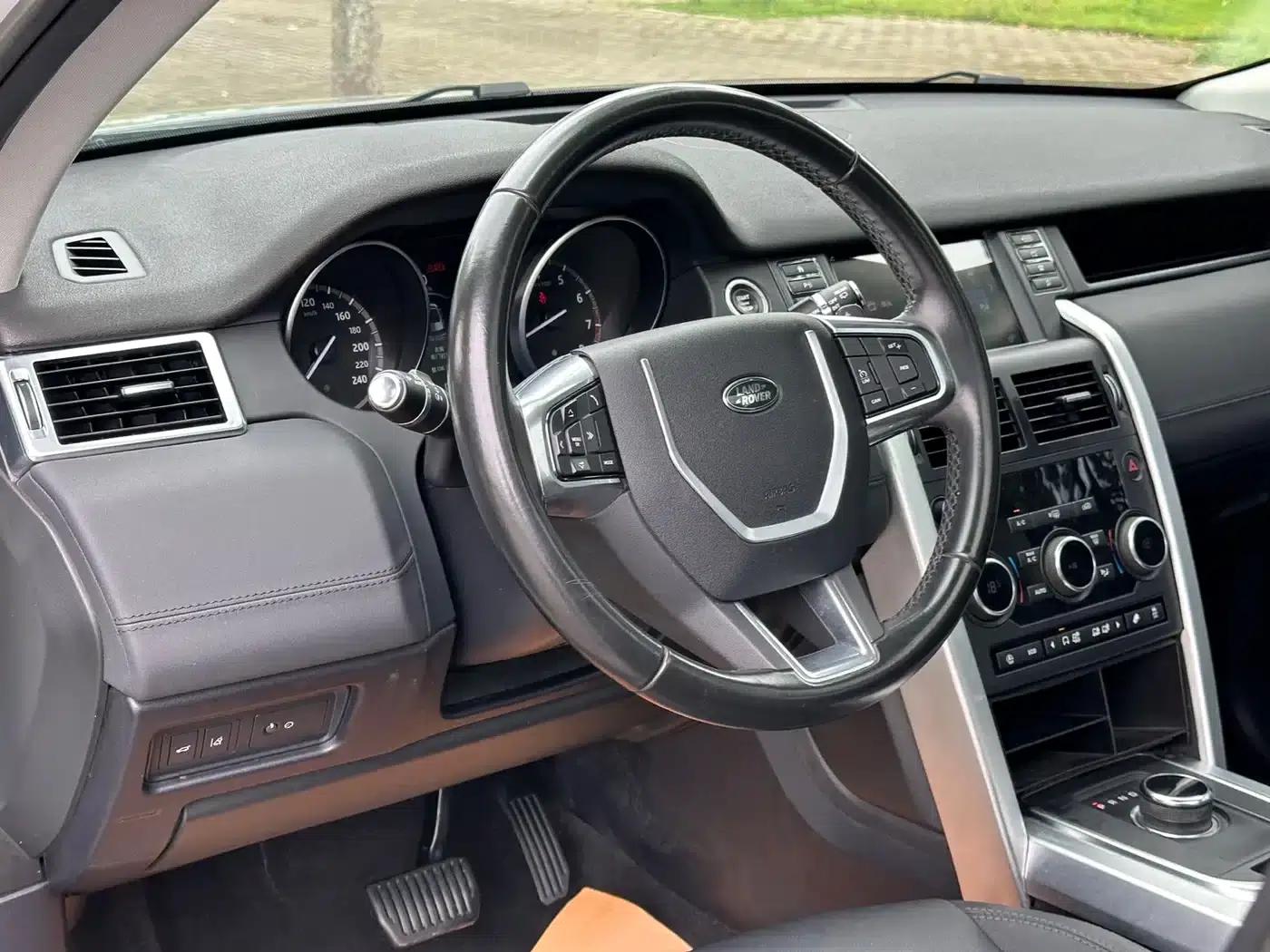 Discovery Sport 2019 240PS Pure Edition (China V Emission Standard) — миниатюра 7