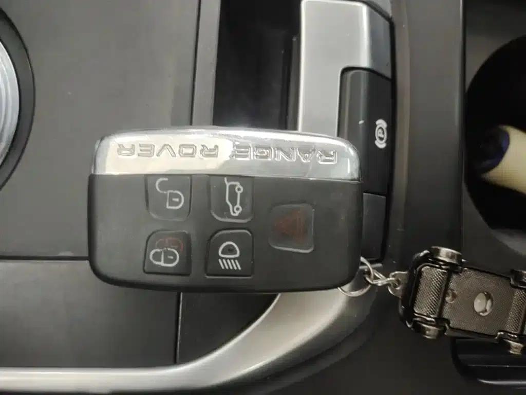 Discovery Sport 2016 2.0T S — миниатюра 9