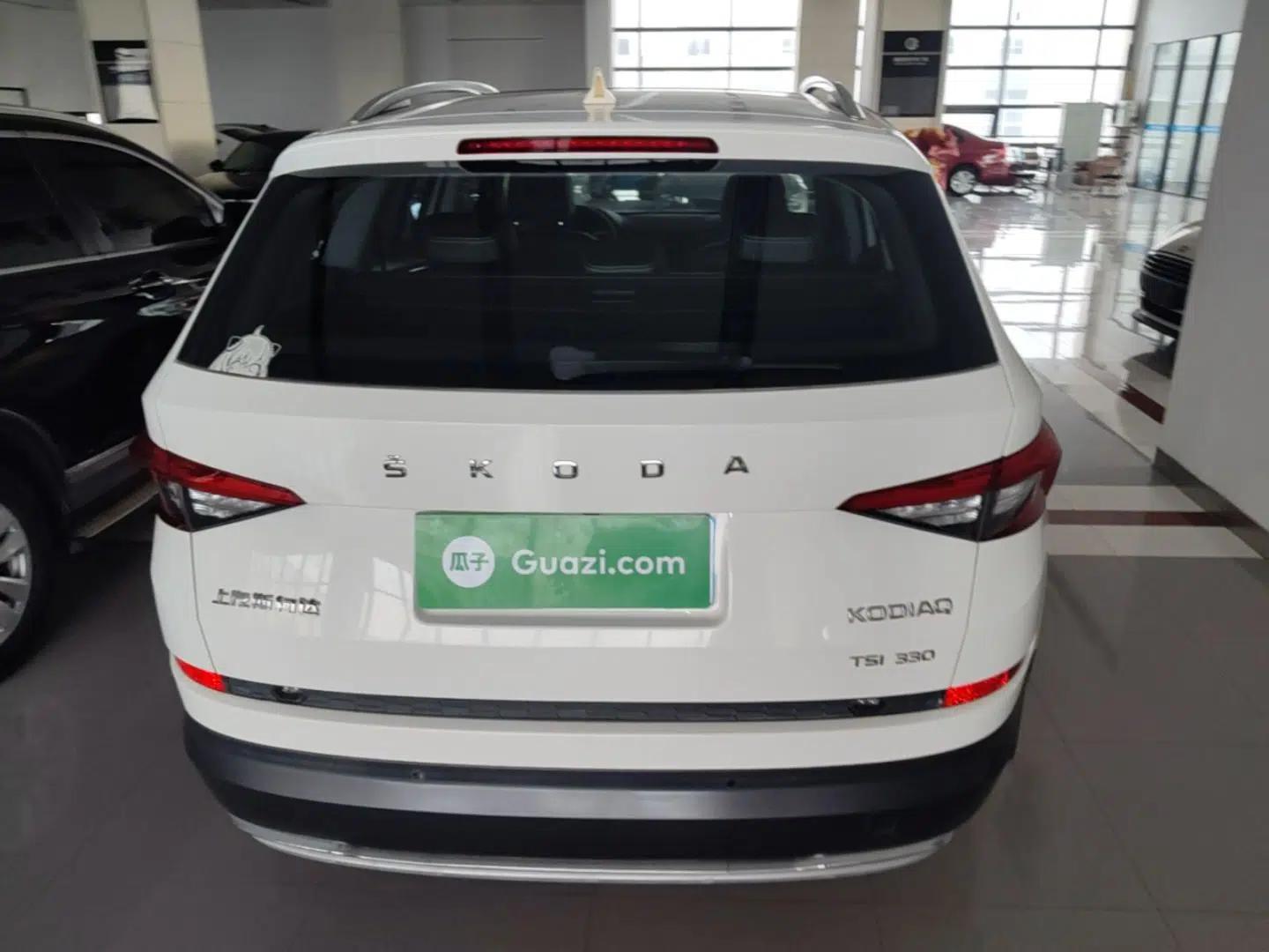 Skoda Kodiaq 2018 Facelifted TSI330 5-Seater Two-Wheel-Drive Luxury Enjoyment Edition — миниатюра 5