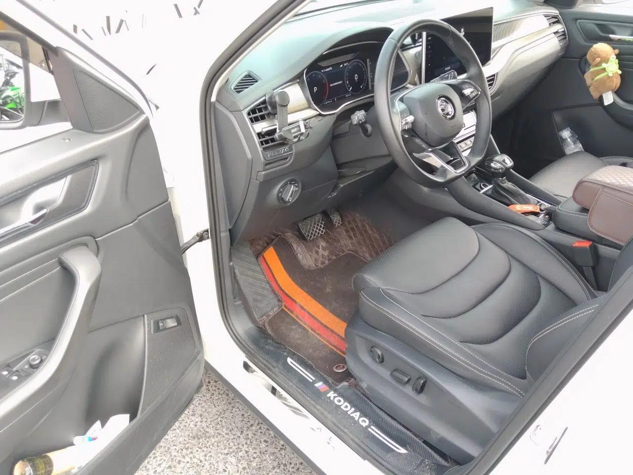 Skoda Kodiaq 2022 Restyled TSI330 7-Seater Two-Wheel-Drive Luxury Edition — миниатюра 13