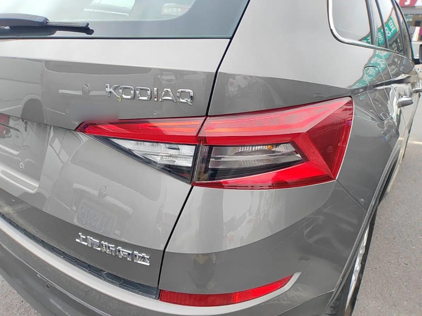 Skoda Kodiaq 2018 TSI330 5-Seater Two-Wheel-Drive Luxury Edition — миниатюра 7