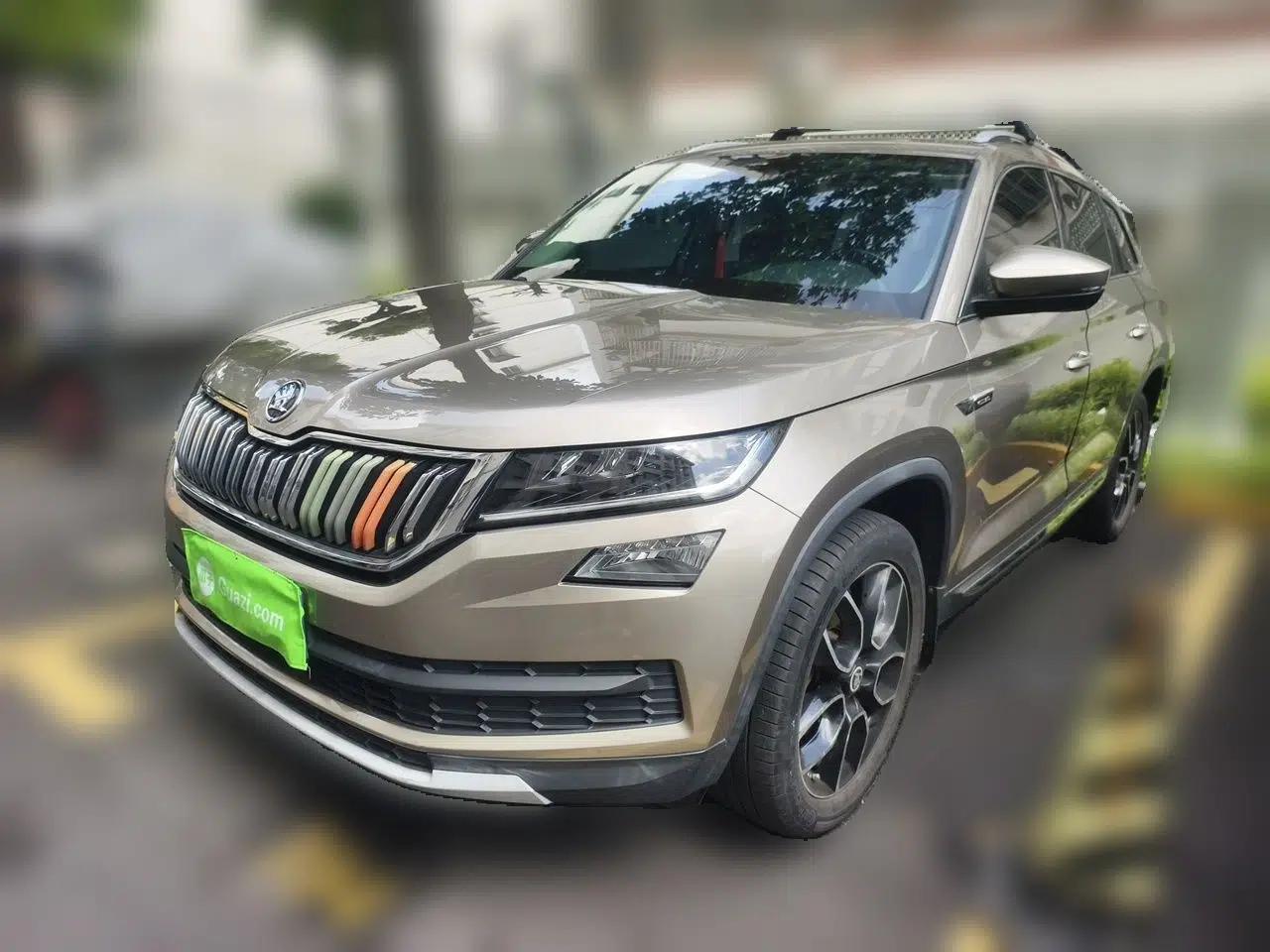 Skoda Kodiaq 2018 TSI330 7-Seater Two-Wheel-Drive Luxury Enjoyment Edition — миниатюра 1