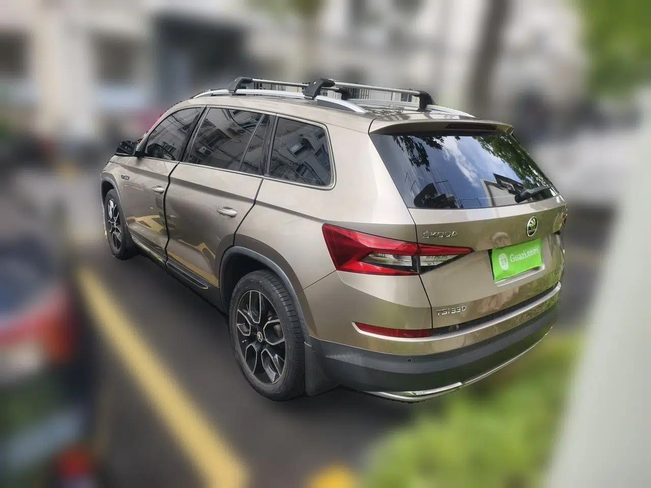 Skoda Kodiaq 2018 TSI330 7-Seater Two-Wheel-Drive Luxury Enjoyment Edition — миниатюра 4
