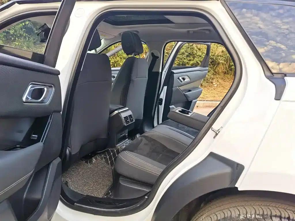 Range Rover Velar 2019 250PS — миниатюра 10