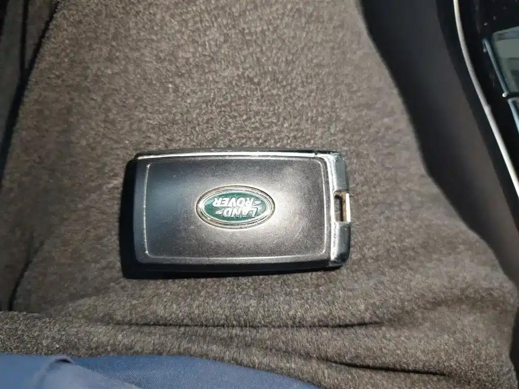 Range Rover Velar 2021 P250 Black Limited Edition — миниатюра 12