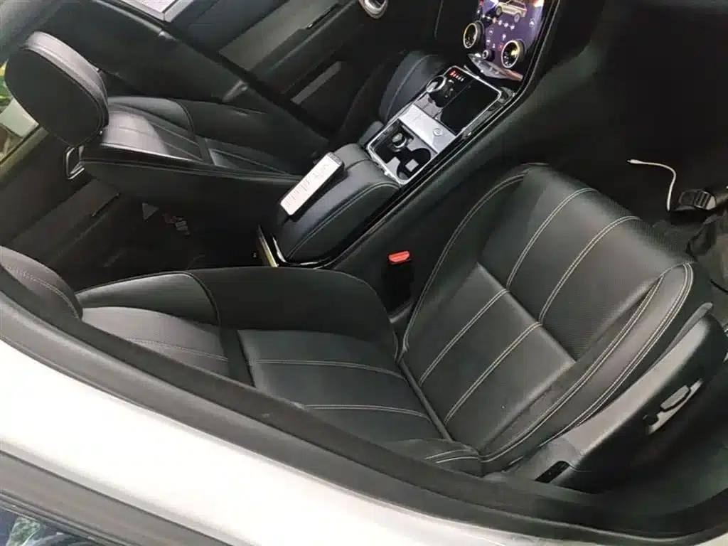 Range Rover Velar 2017 P380 R-DYNAMIC SE — миниатюра 25