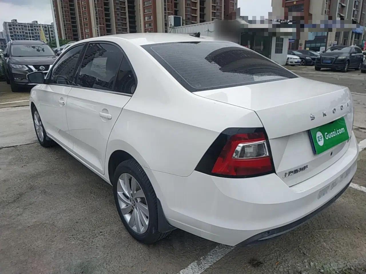 Skoda Rapid 2019 1.5L Automatic Comfort Edition China V Standard — миниатюра 4