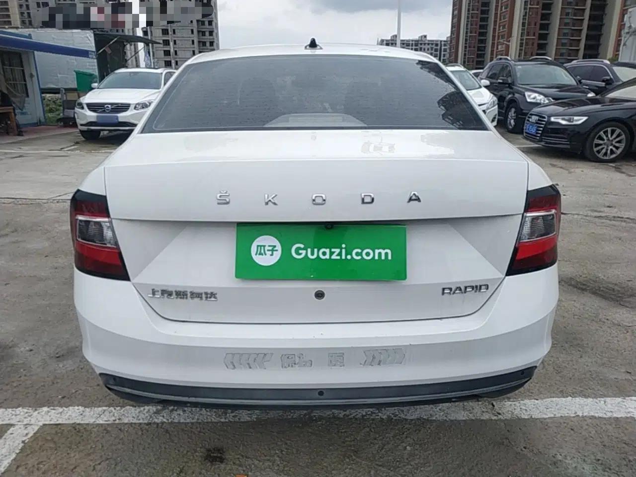 Skoda Rapid 2019 1.5L Automatic Comfort Edition China V Standard — миниатюра 5