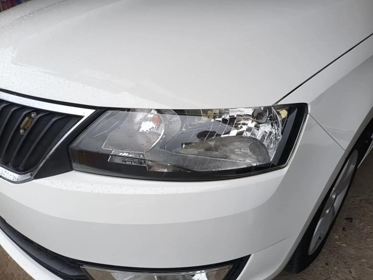 Skoda Rapid 2016 1.6L Automatic Chuanxing Edition — миниатюра 9