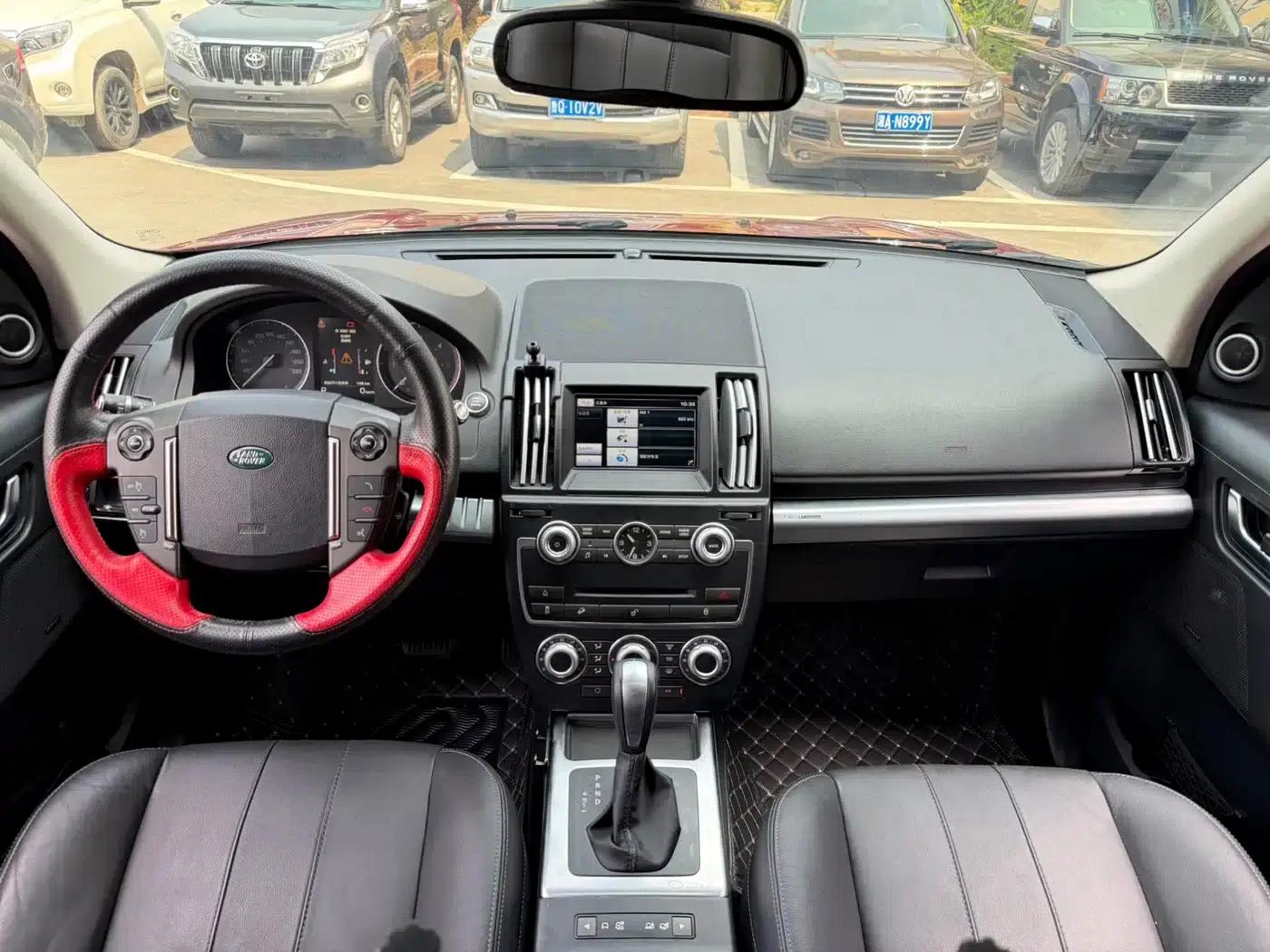 Freelander 2 2014 2.2T SD4 SE Diesel — миниатюра 5