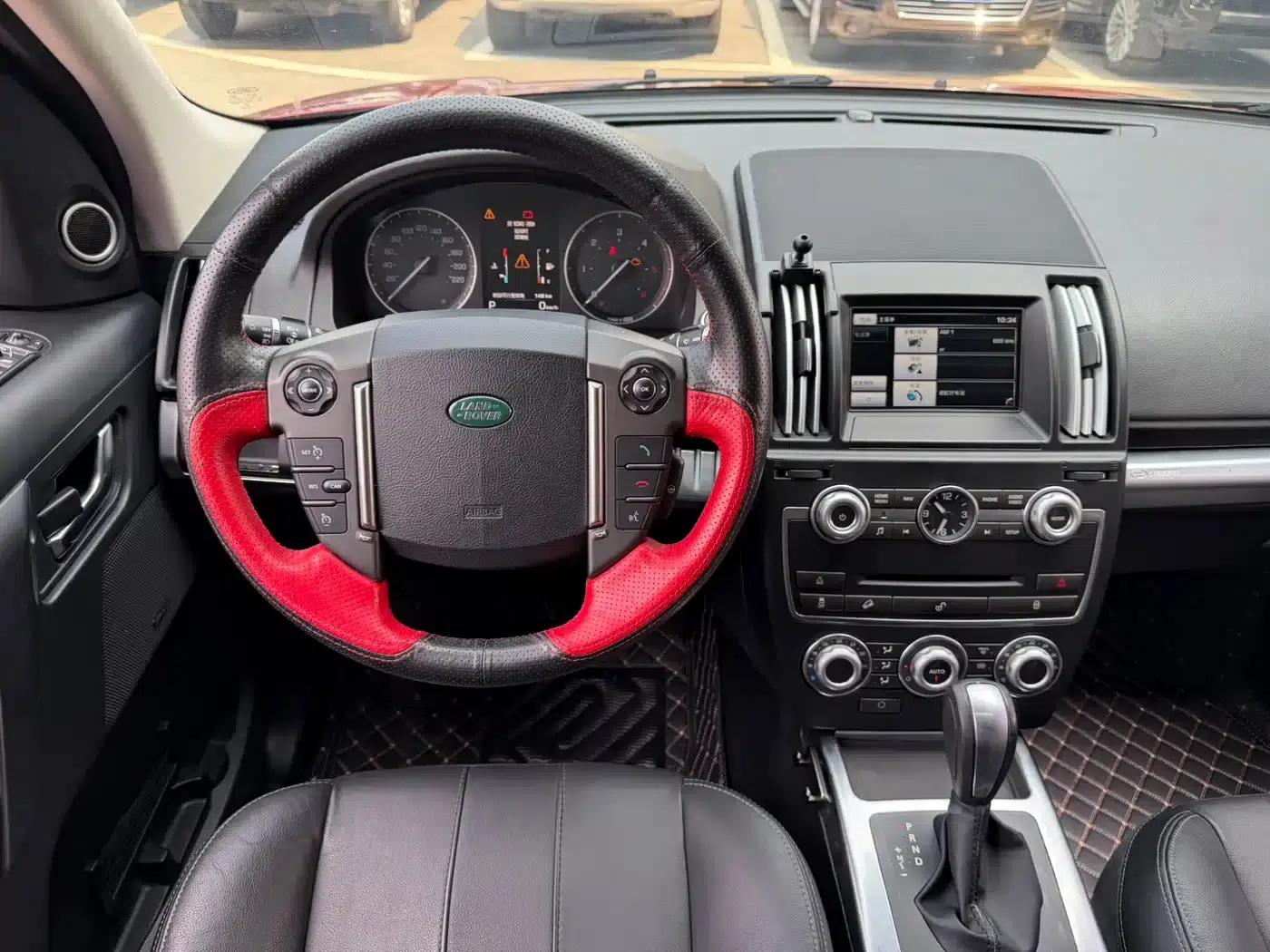Freelander 2 2014 2.2T SD4 SE Diesel — миниатюра 10